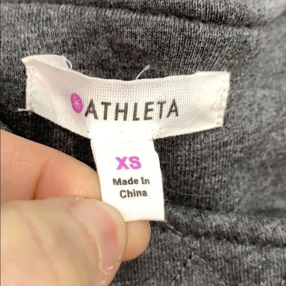 ATHLETA BELVEDERE DARK GRAY MOTO-QUILTED JACKET - Picture 4 of 6